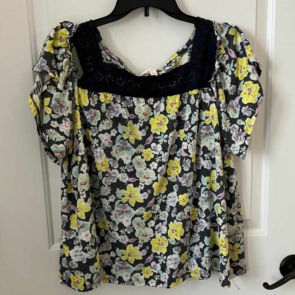 LC Lauren Conrad Navy and Yellow Floral Blouse